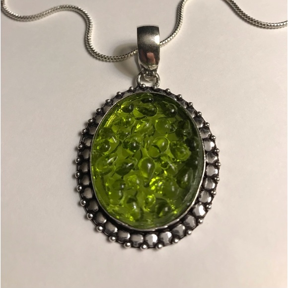 Stunning 925 Sterling Silver Moldavite Necklace